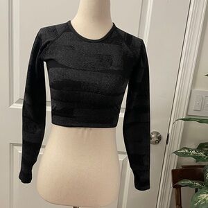 Compression Long Sleeve Crop Top